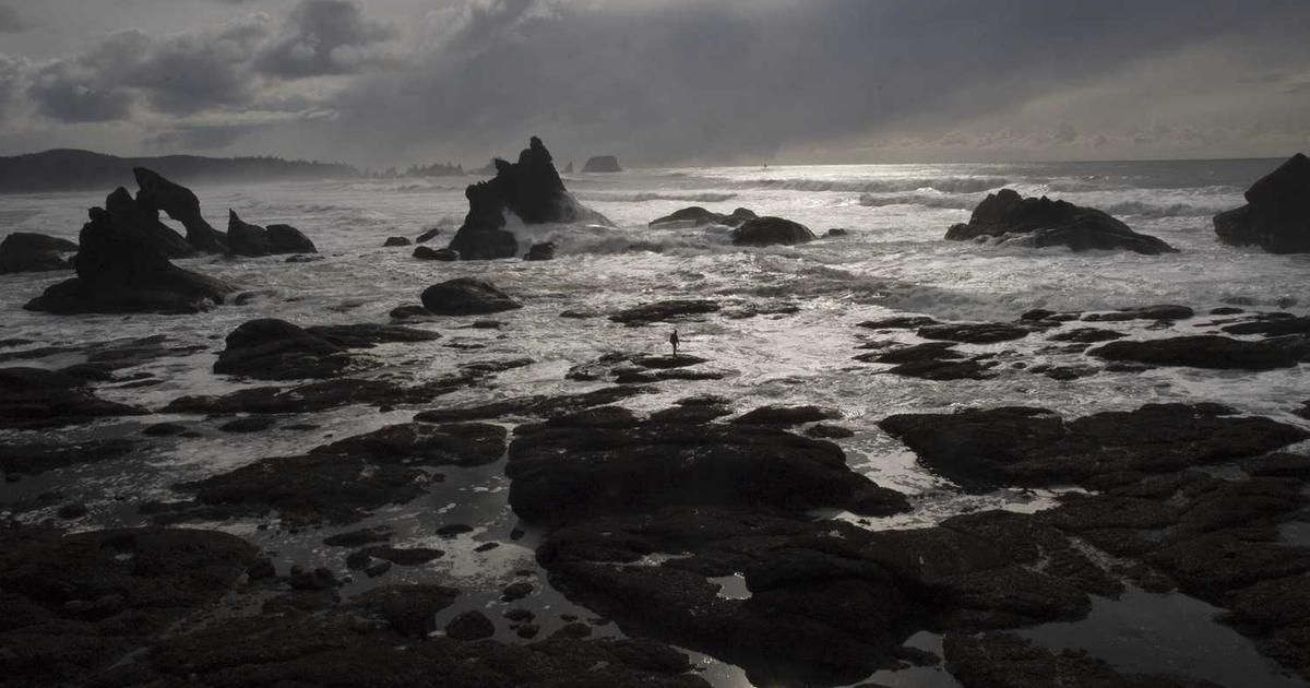 VIX Rises but Stays Low as Markets Shrug Off Venezuela Risk