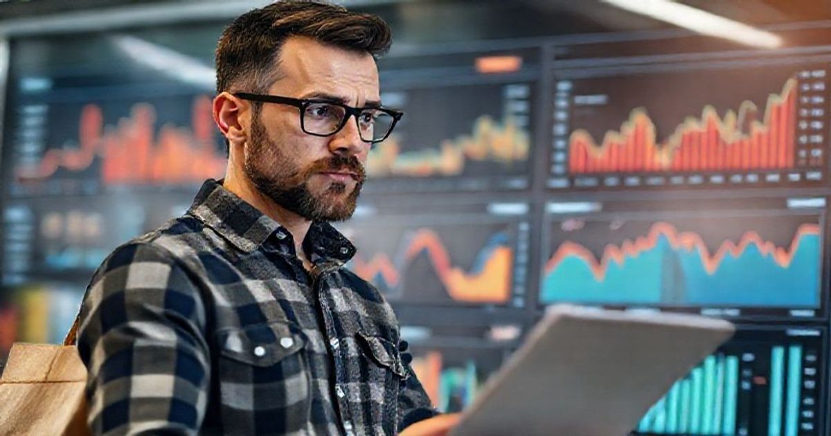 Consumer Confidence Falls: What It Means for Markets in 2024