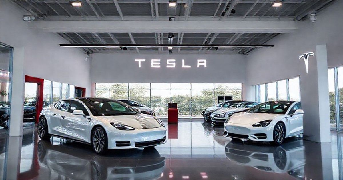 Tesla Faces European Headwinds: UK & Continental Sales Slump Amid Intensifying EV Competition
