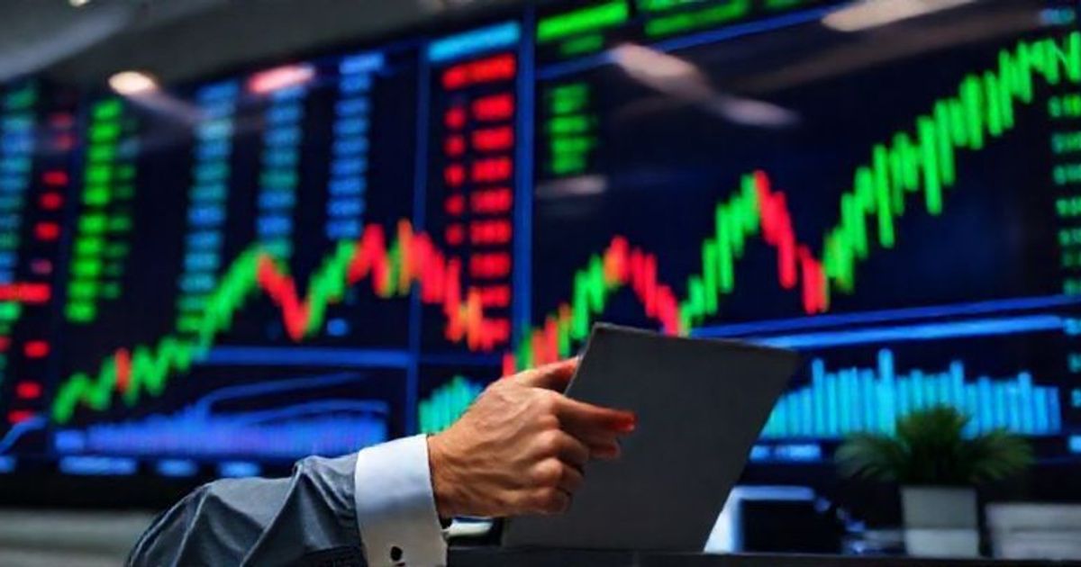 News Corp's Nasdaq Lag: A Deep Dive into the Media Giant's Market Underperformance