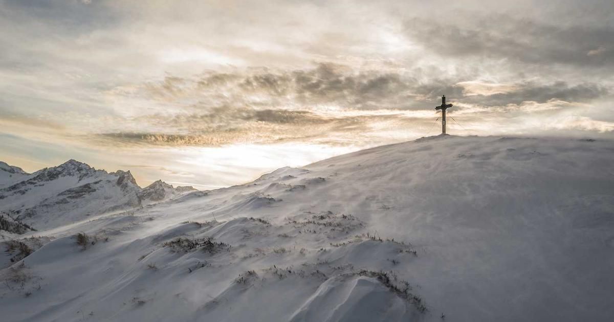 ADP, JOLTS, ISM Services PMI: Key Data for Traders in 2024