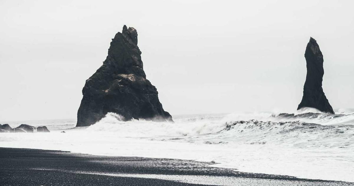 William Blair Rates Cardinal Infrastructure Group Outperform in 2024