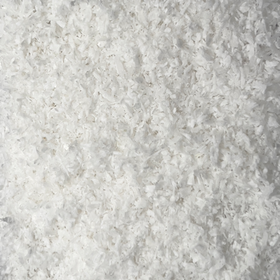 Low fat desiccated coconut fine cut, FSSC 22000 certified, bulk wholesale from Indonesia coconut supplier — 25kg PE-lined kraft bag