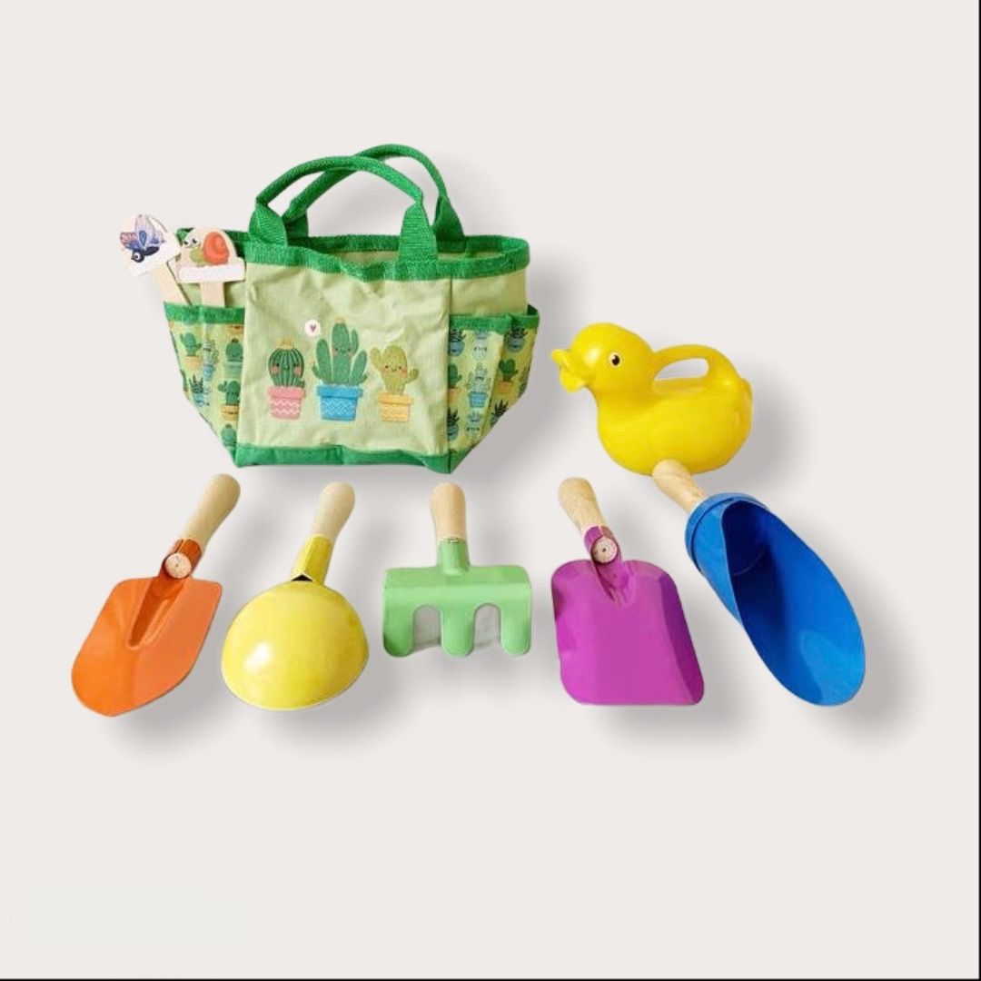 Playtive 9 pcs Beach Fun Kit