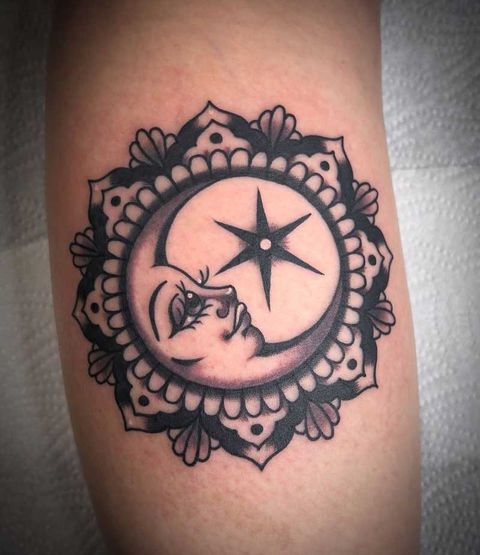 Crescent moon, Star, Mandala