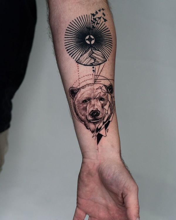 Sun, Mountain, Birds, Bear, Semicolon, Geometric shapes