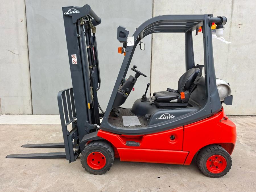 Linde H20T LPG forklift, photo 1, stock U52426V