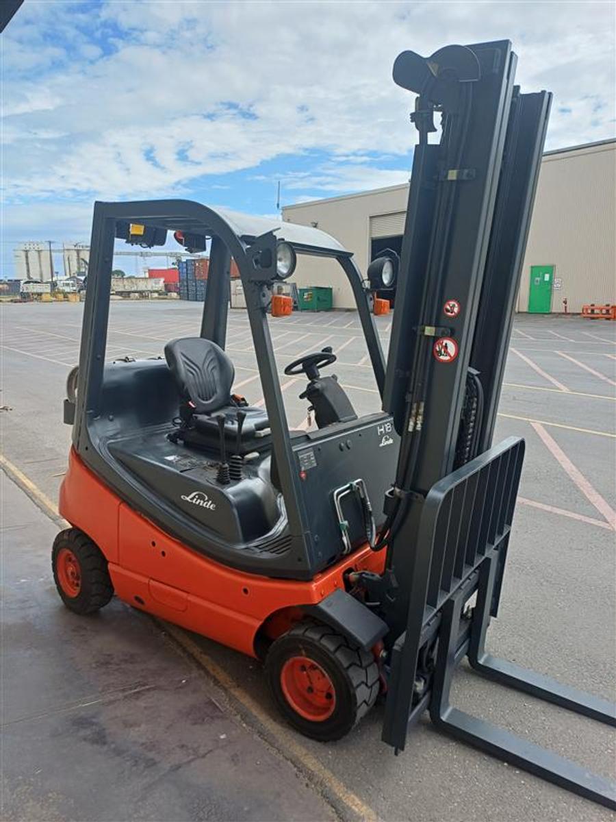 Linde H18T LPG forklift, photo 1, stock U47744S