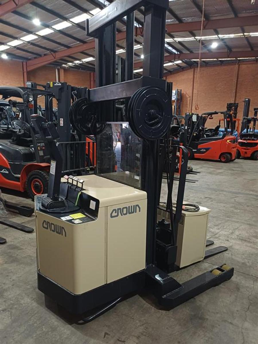 Crown 30WRTF150 pallet stacker, photo 1, stock U515444N