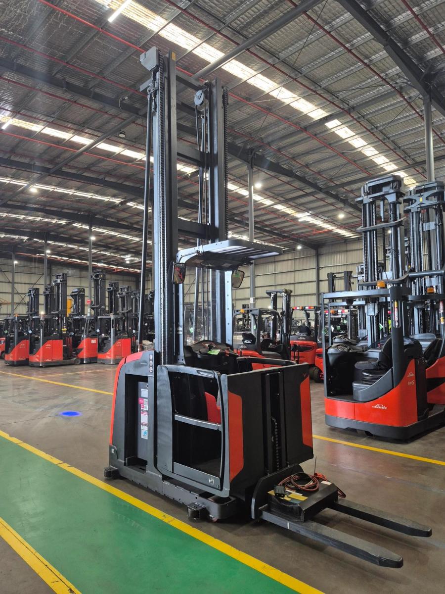 Linde V24 order picker, photo 1, stock U81916V