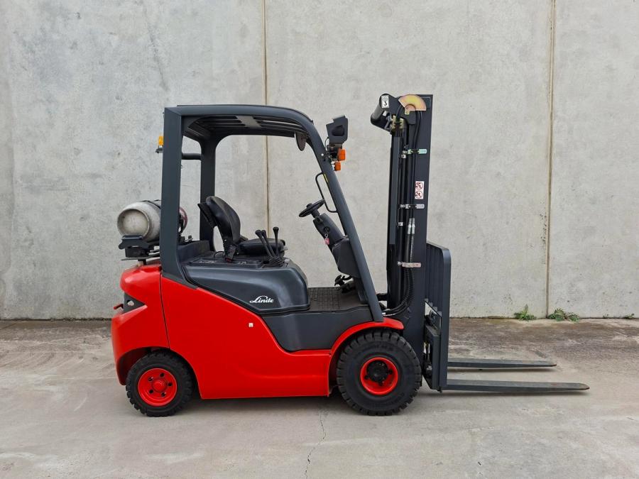 Linde H18TS LPG forklift, photo 1, stock U63385V