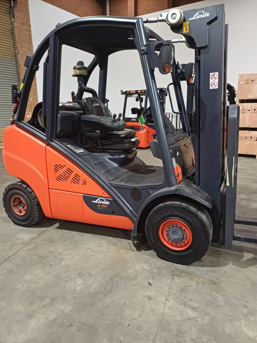 Linde H30T LPG forklift, photo 1, stock U34281N