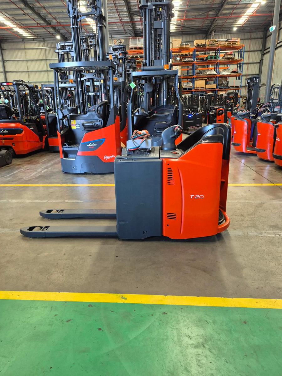 Linde T20SP pallet truck, photo 1, stock U71406V