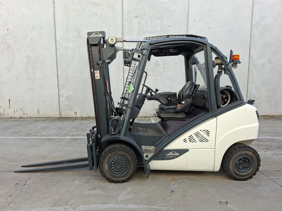 Linde H25T LPG forklift, photo 1, stock U324186V