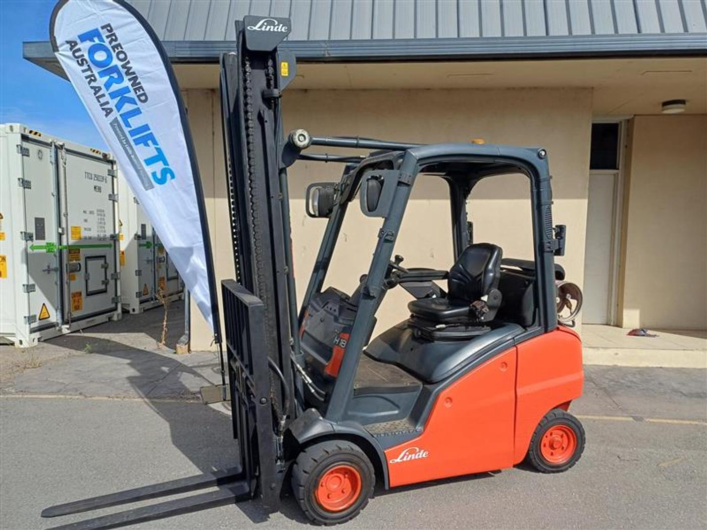 Linde H18T LPG forklift, photo 1