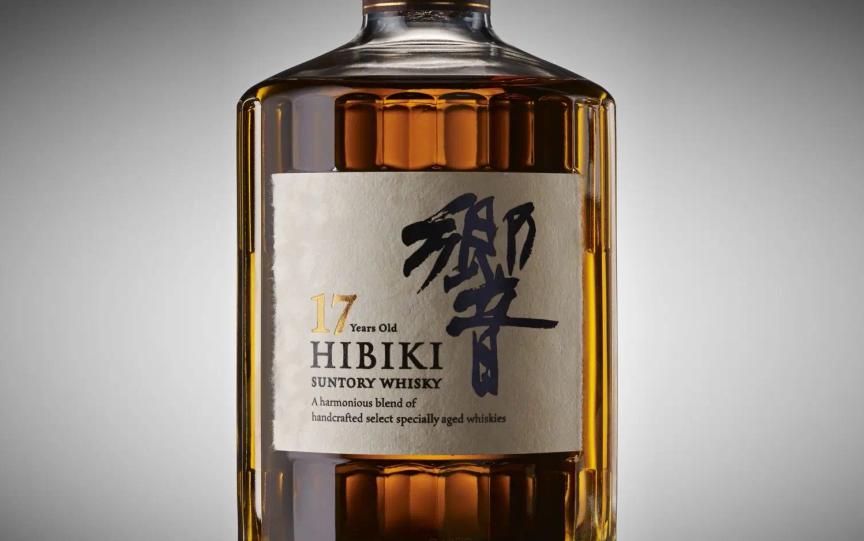 A bottle of Hibiki 17