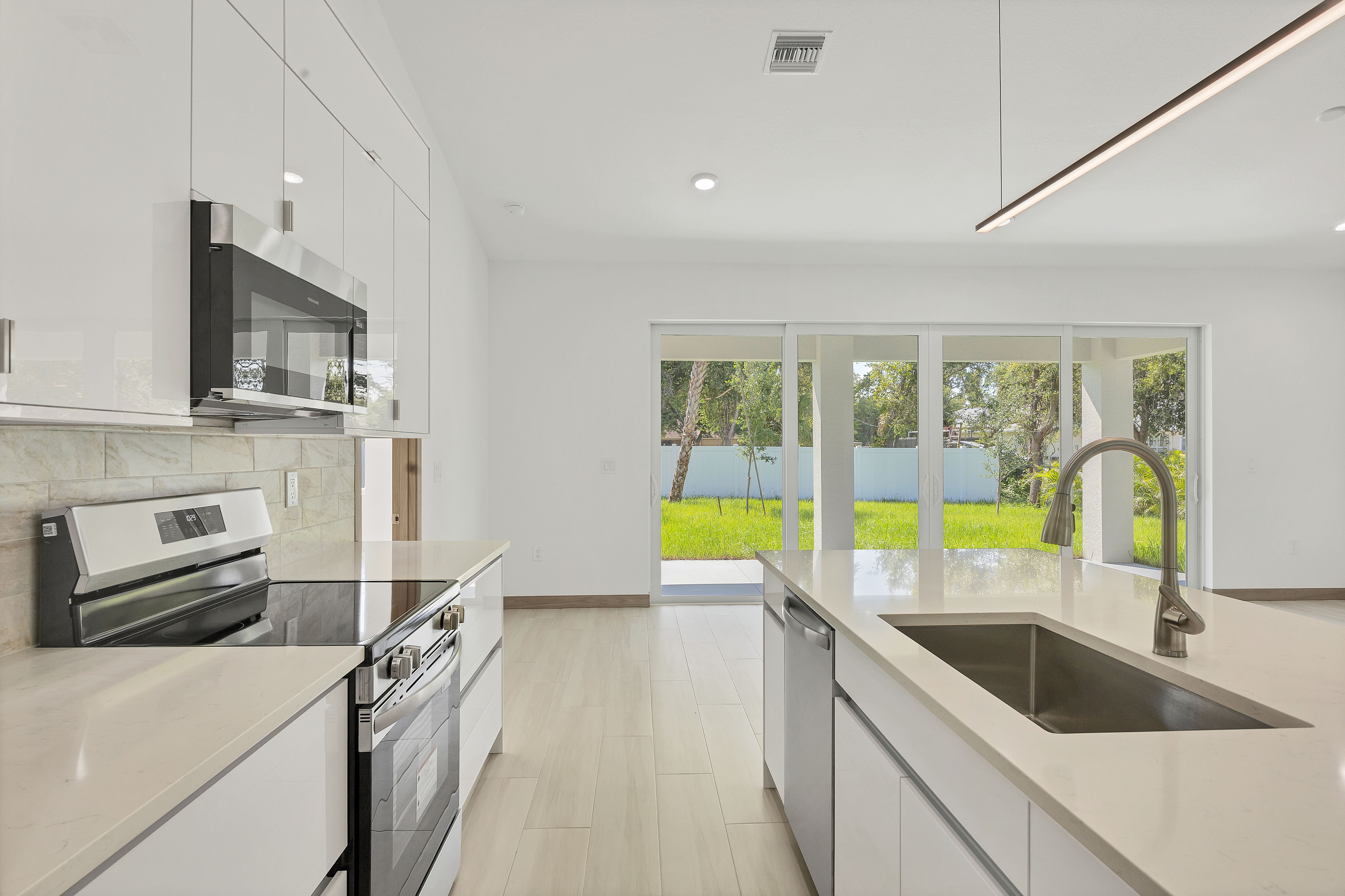 SaraHomes Vizcaya-House North Port Florida