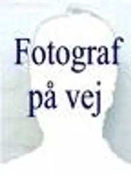 Grafik med omridset af en person og teksten fotograf på vej skrevet hen over omridset