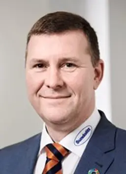 Portræt af Henrik Peder Vasylyeva administrerende direktør hos Sundolitt Danmark