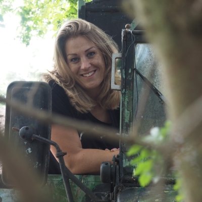 hantal van Nuland web developer Costa Blanca portrait outdoors