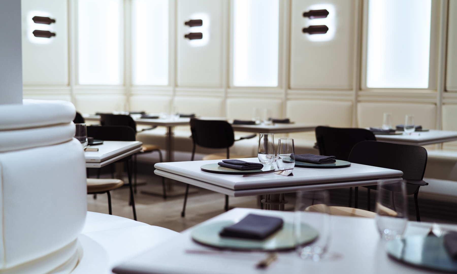 NARO's main dining room at Rockefeller Center