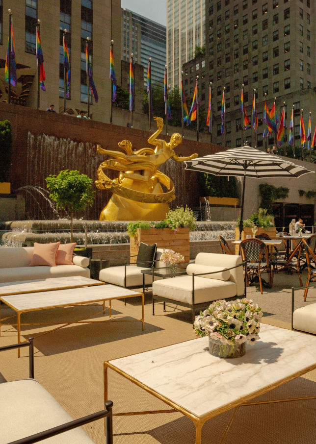 Music performance at a luxury private event venue in Rockefeller Center.