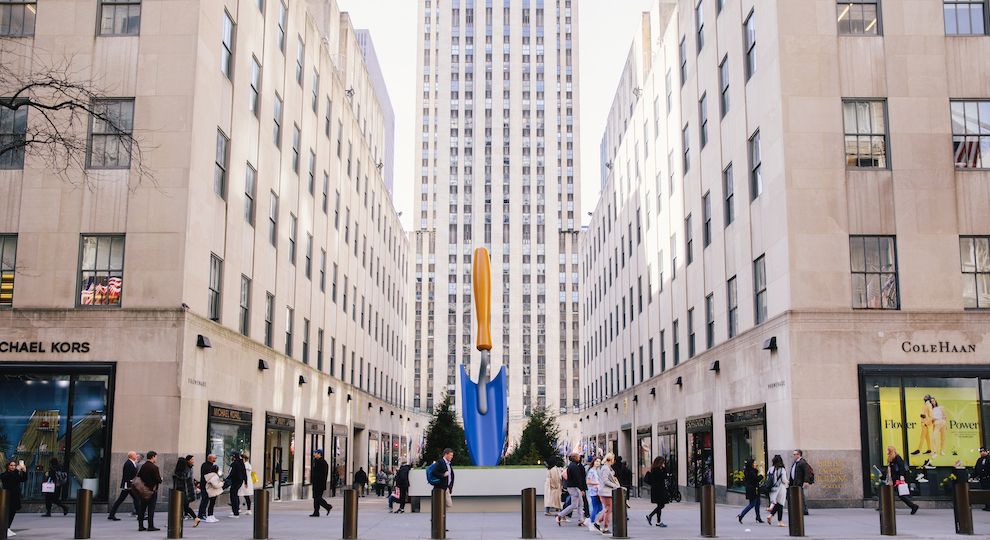 'Plantoir, Blue' by Claes Oldenburg and Coosje van Bruggen in the Channel Gardens at Rockefeller Center