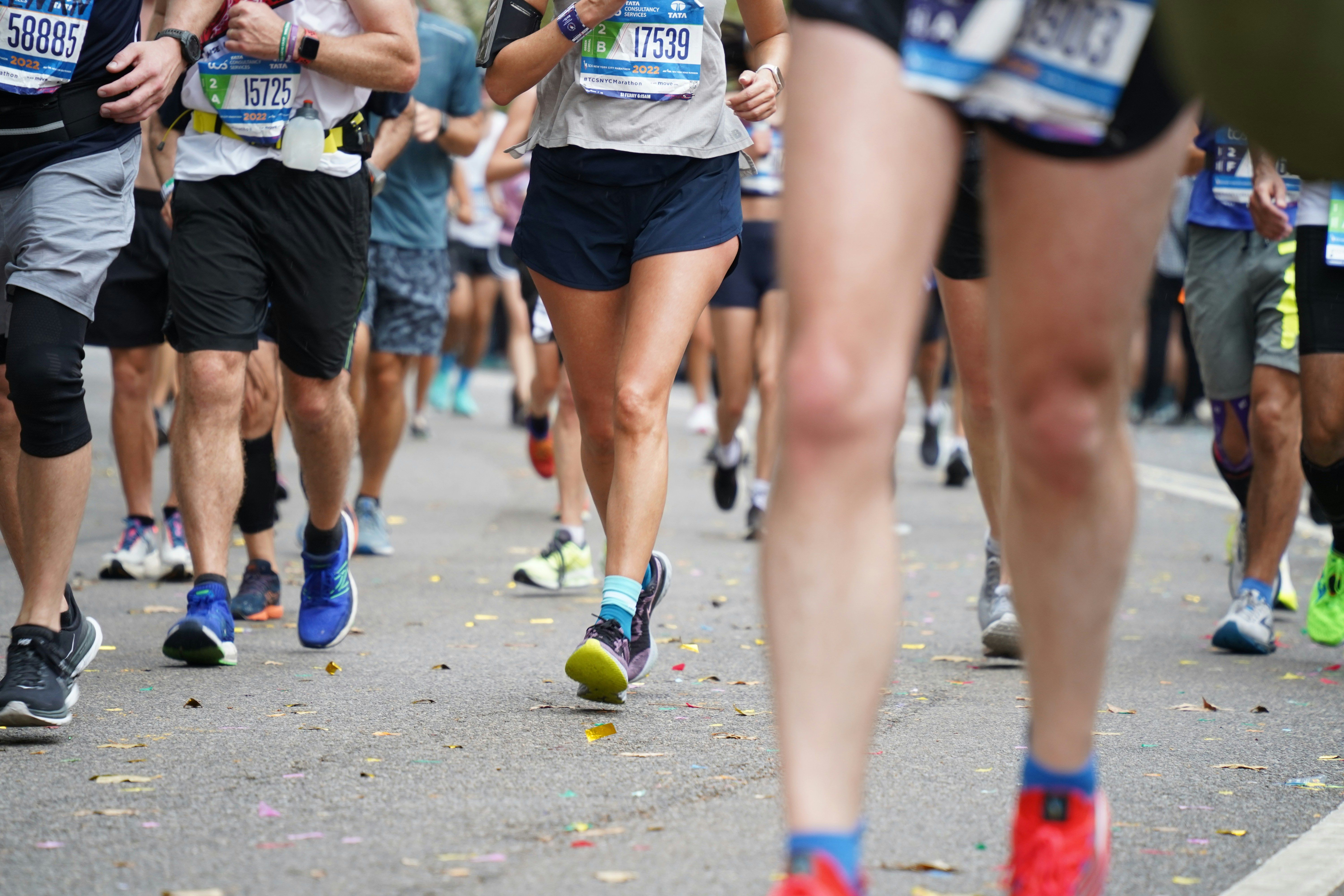 People running the NYC marathon