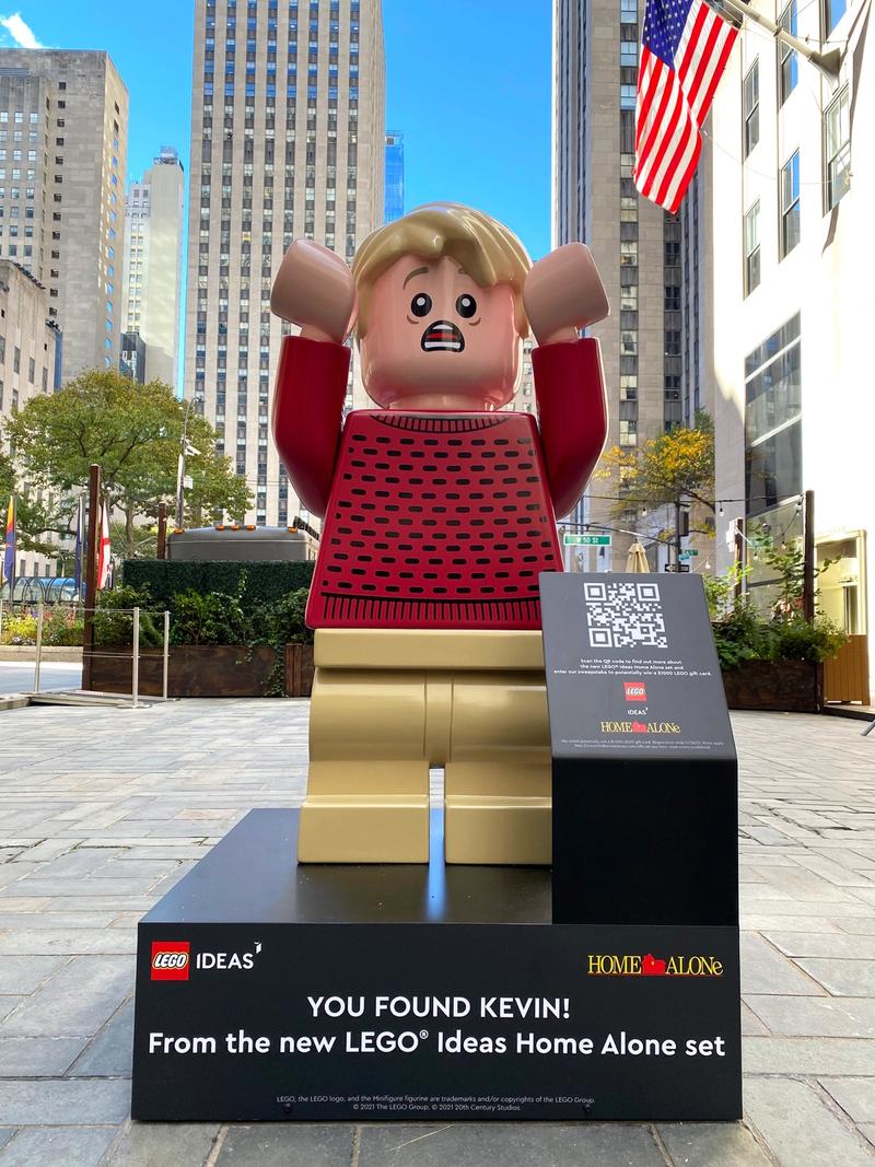 LEGO Kevin in North Plaza