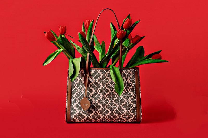 Kate Spade New York bag with tulips 