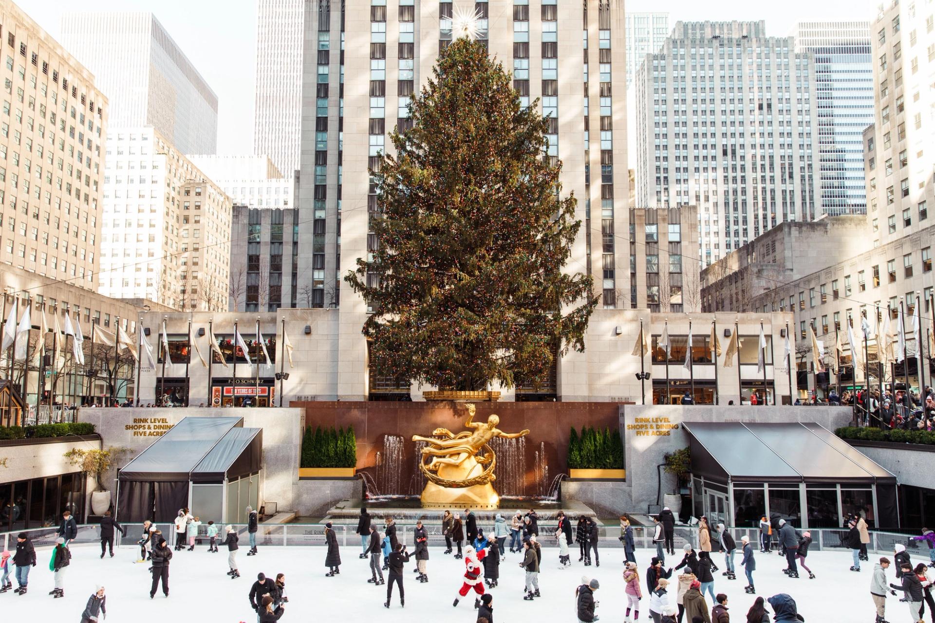 Ice Rink | Winter Event Venue at Rockefeller Center
