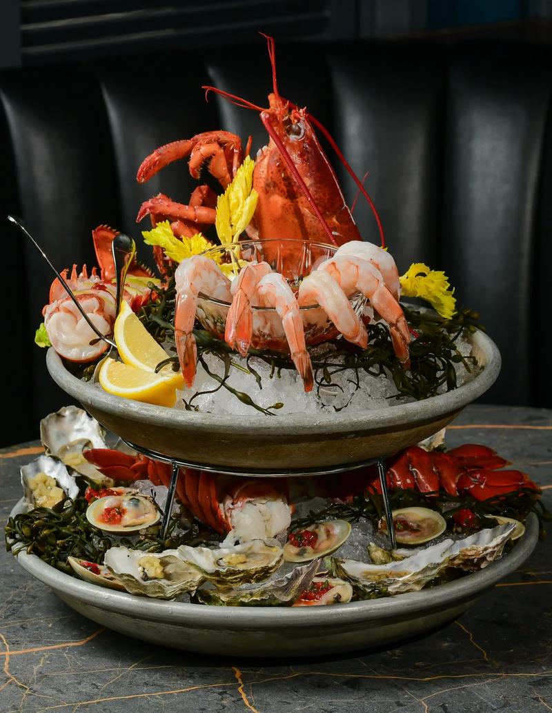 Restaurants and Dining at Rockefeller Center