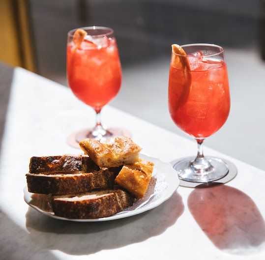 Cocktails and bread from Lodi