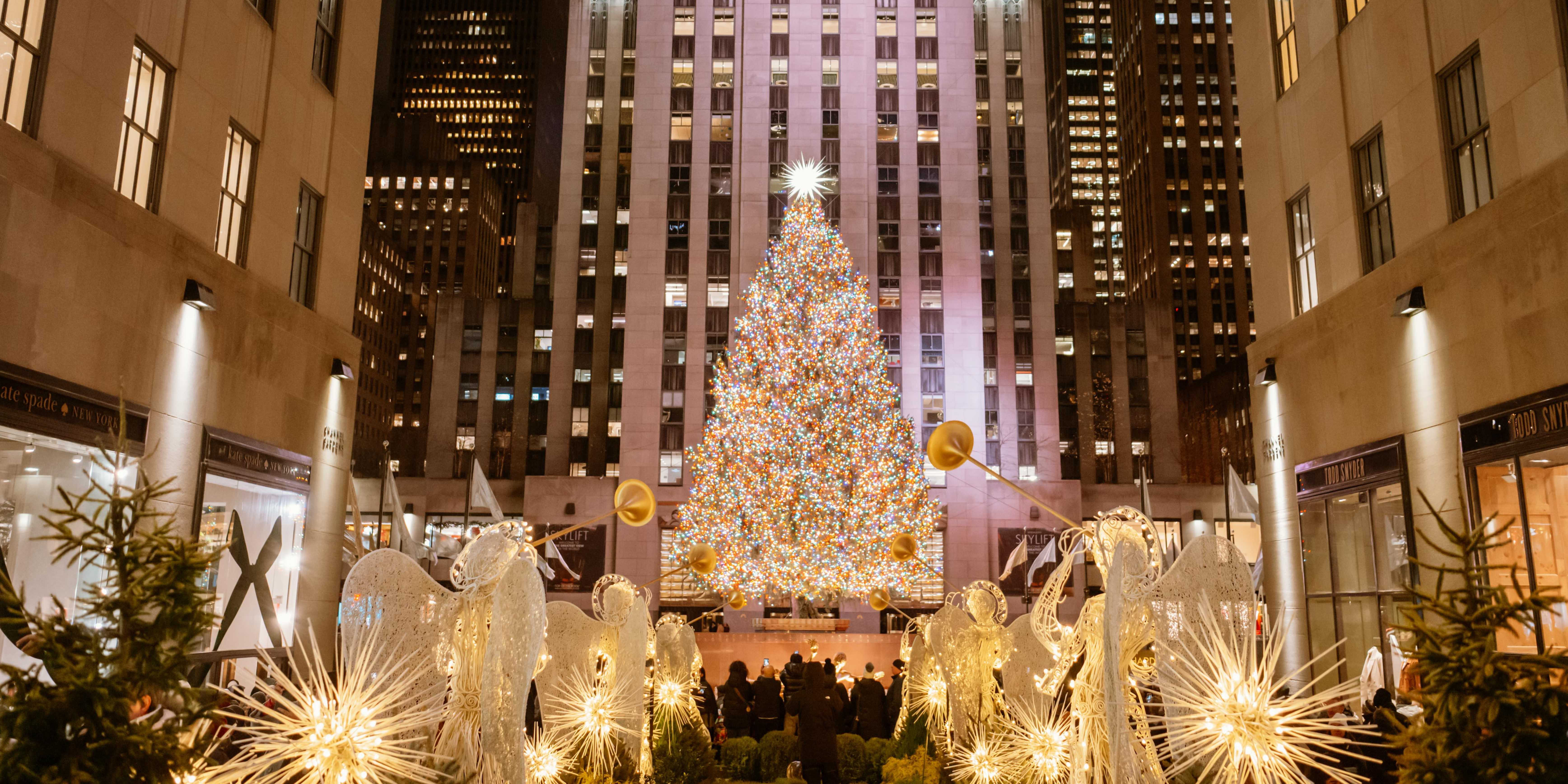 the rockefeller center christmas tree