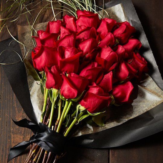 Best Flowers to Give for Any Occasion — Housewarming, Mother’s Day