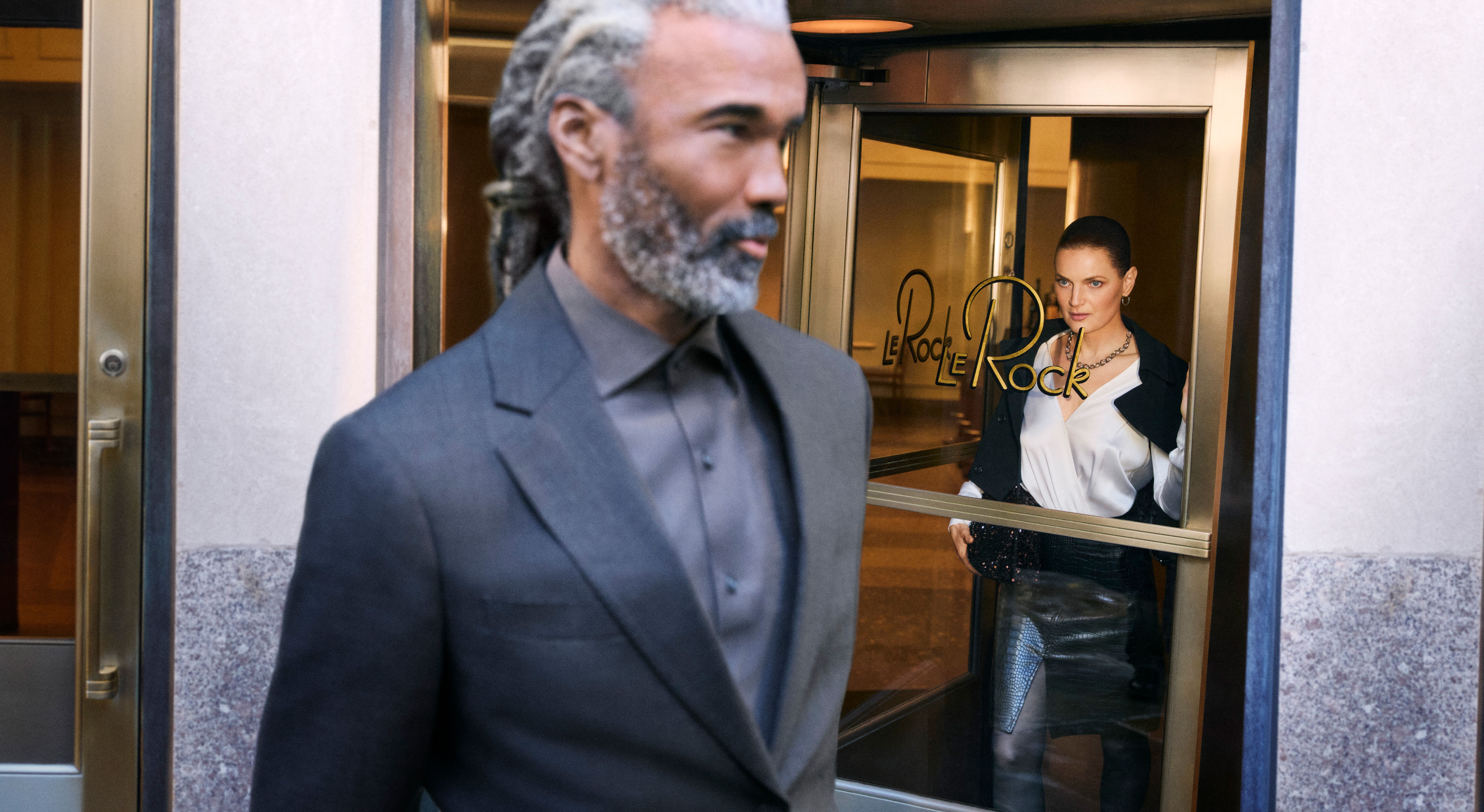 dining at rockefeller center