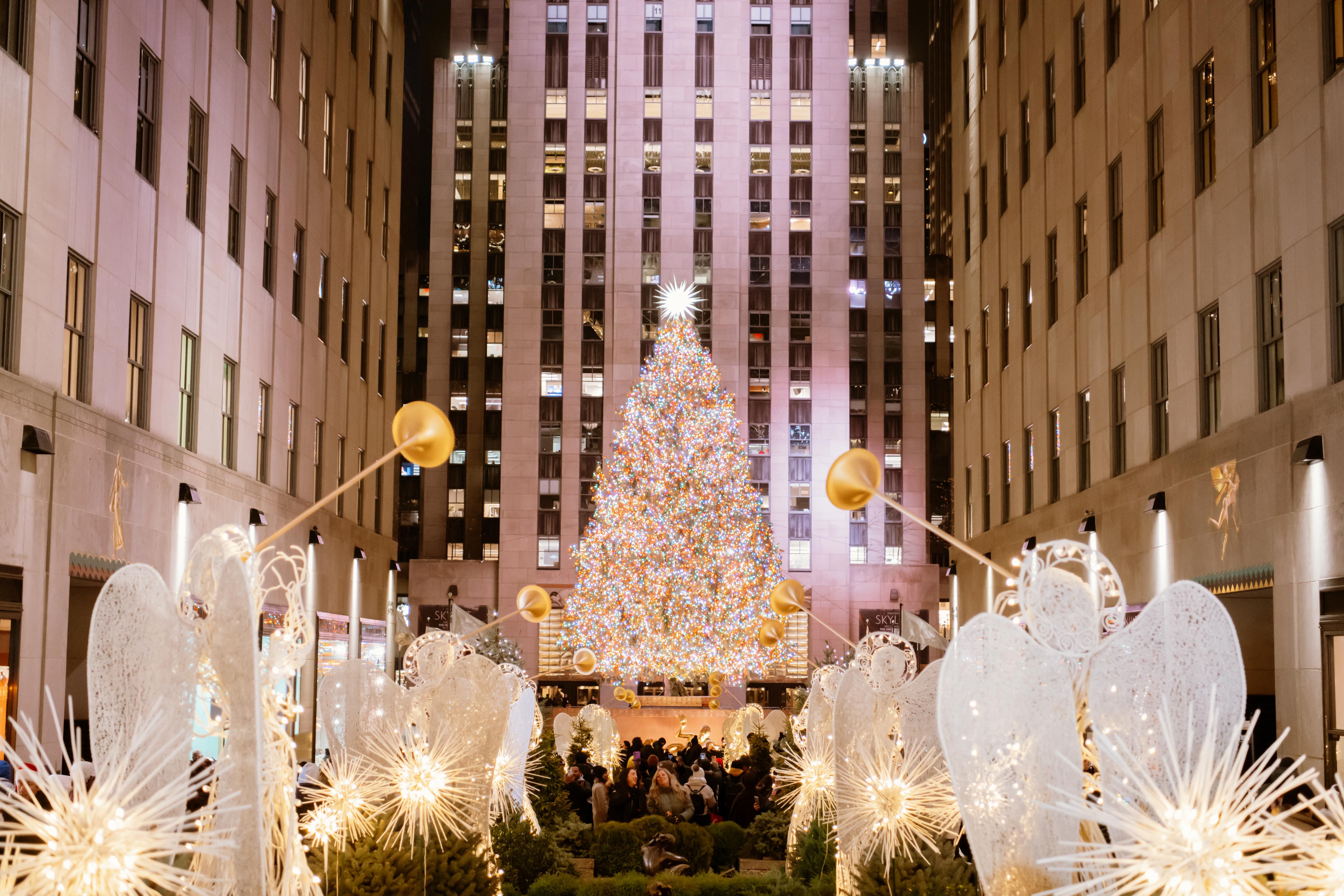 The Christmas Tree with Angels in front