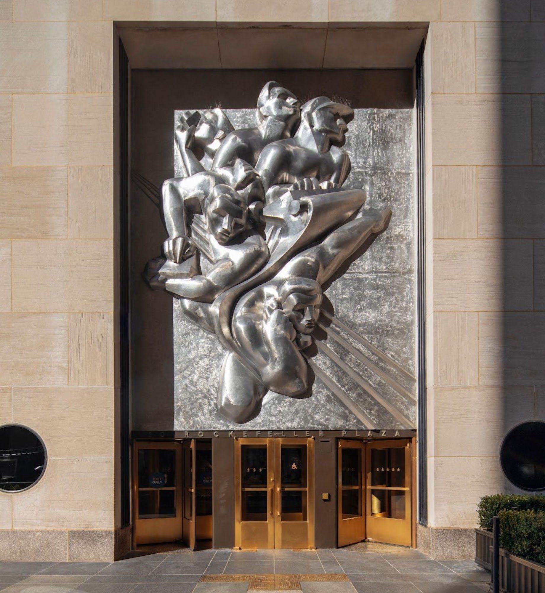 News by Isamu Noguchi