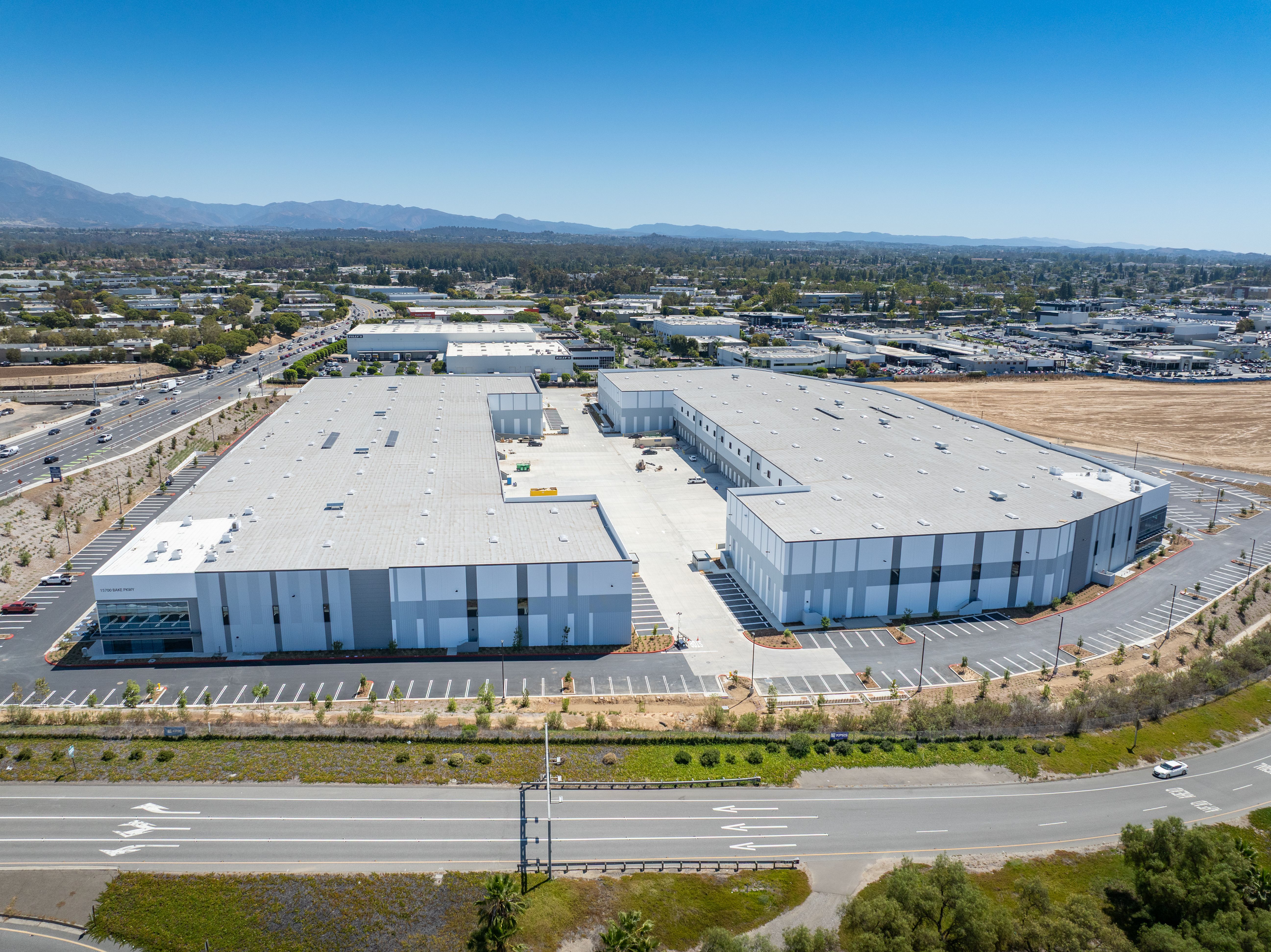 Building at Bake Freeway Business Park