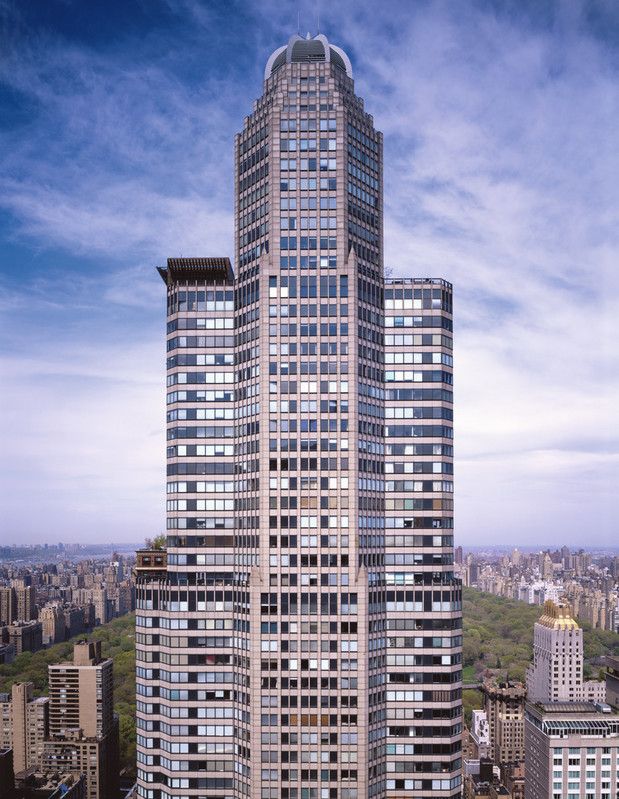 The building at CitySpire