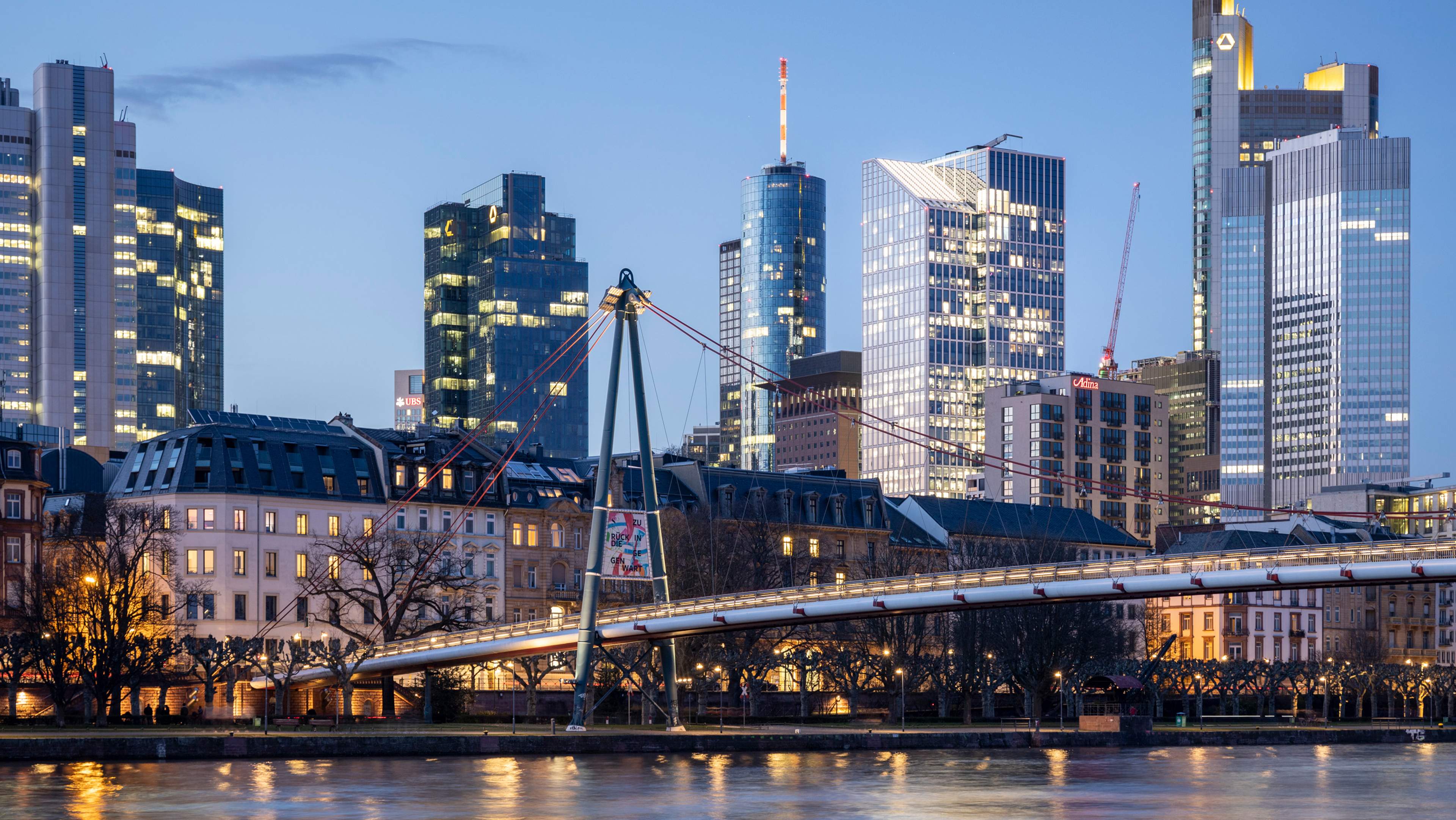 Defining the Skyline in Frankfurt