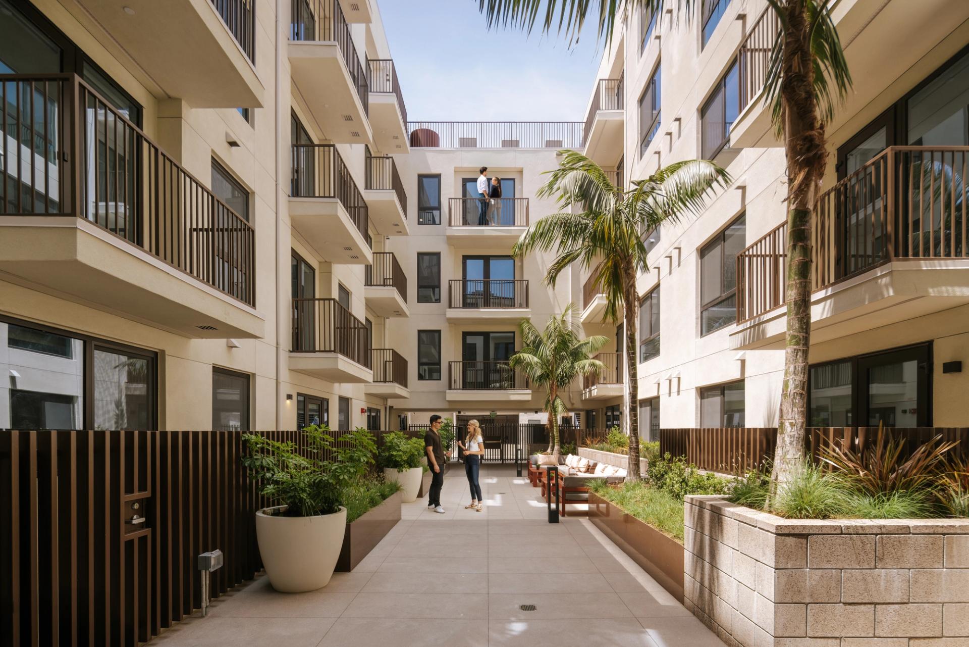 1430 Lincoln | Open air courtyards with rich plantings and seating shaped for gathering and easy relaxation