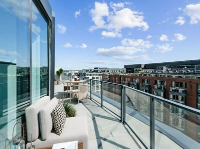 Luxury DC Penthouses Near Navy Yard and Capitol Riverfront - Crossing