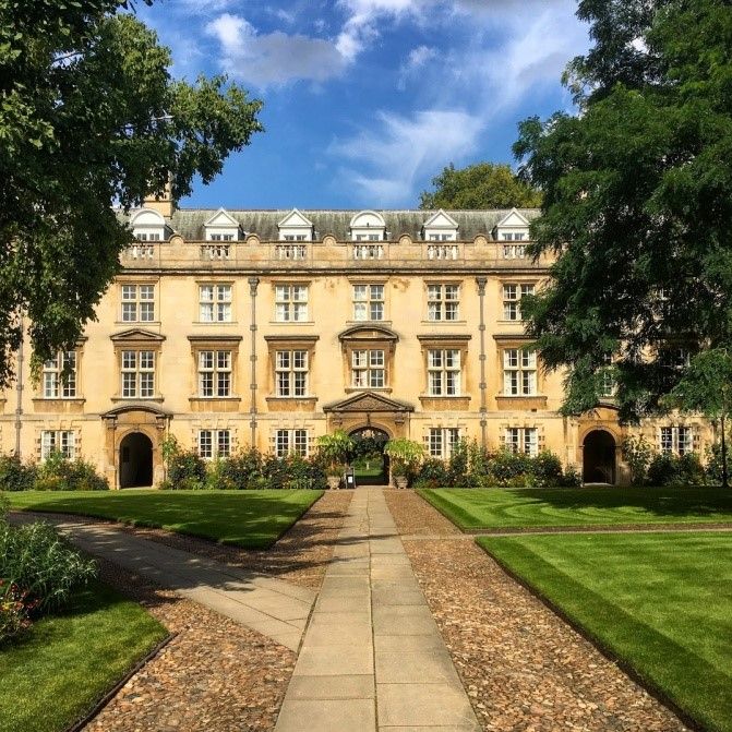 image-f52e7ef8b7162c8c46861e2bcf7c24f93f94436d-671x671-jpg