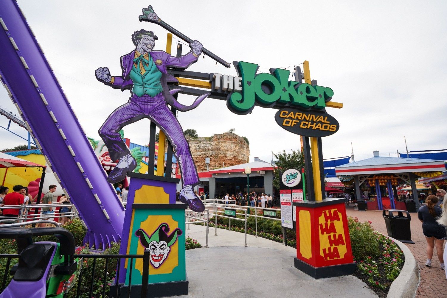 Six Flags Fiesta Texas - JOKER's Carnival of Chaos