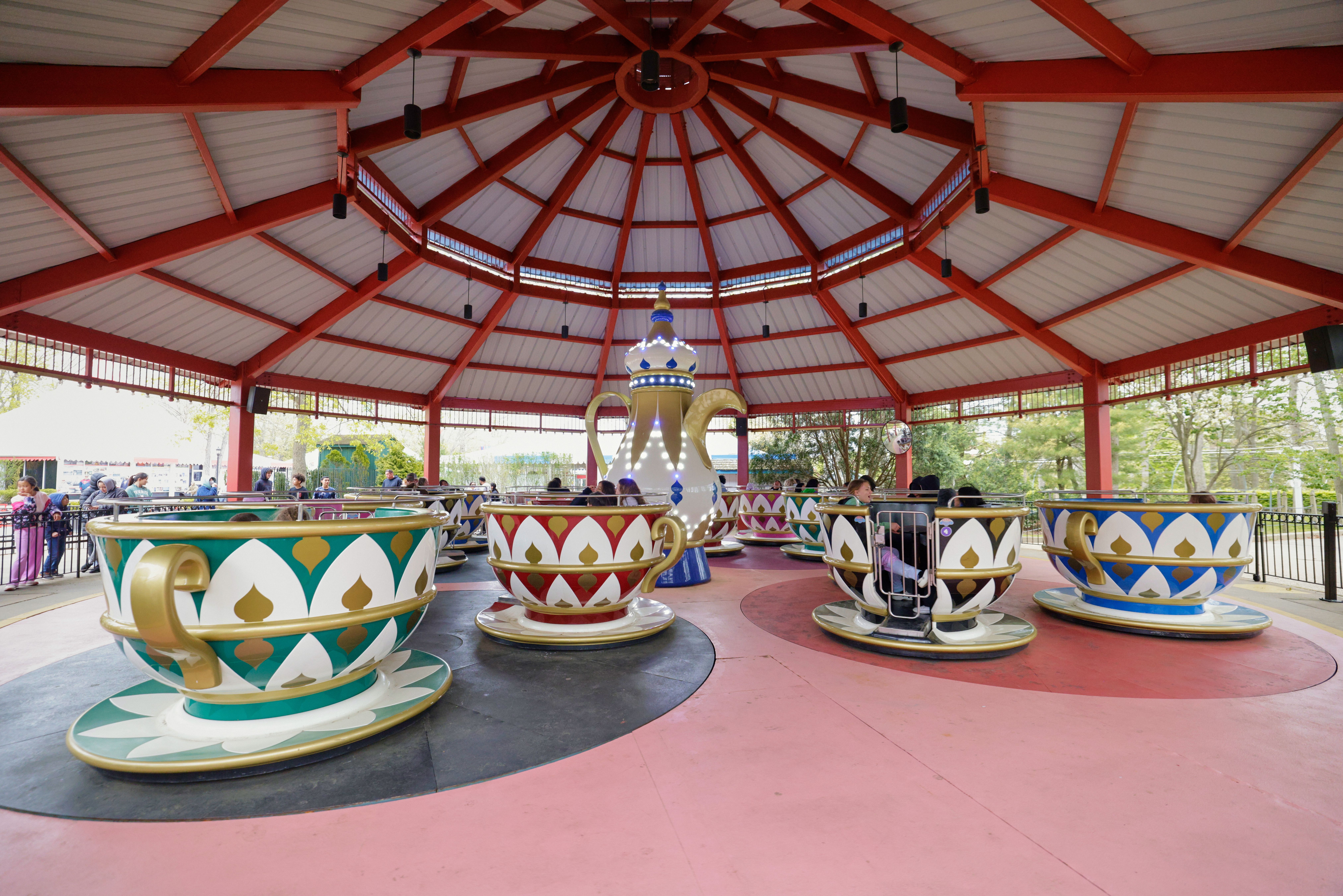 effe - 遊遊の国 / Escapeland Six Flags Great Adventure - Houdini's Great Escape | Ride | Six