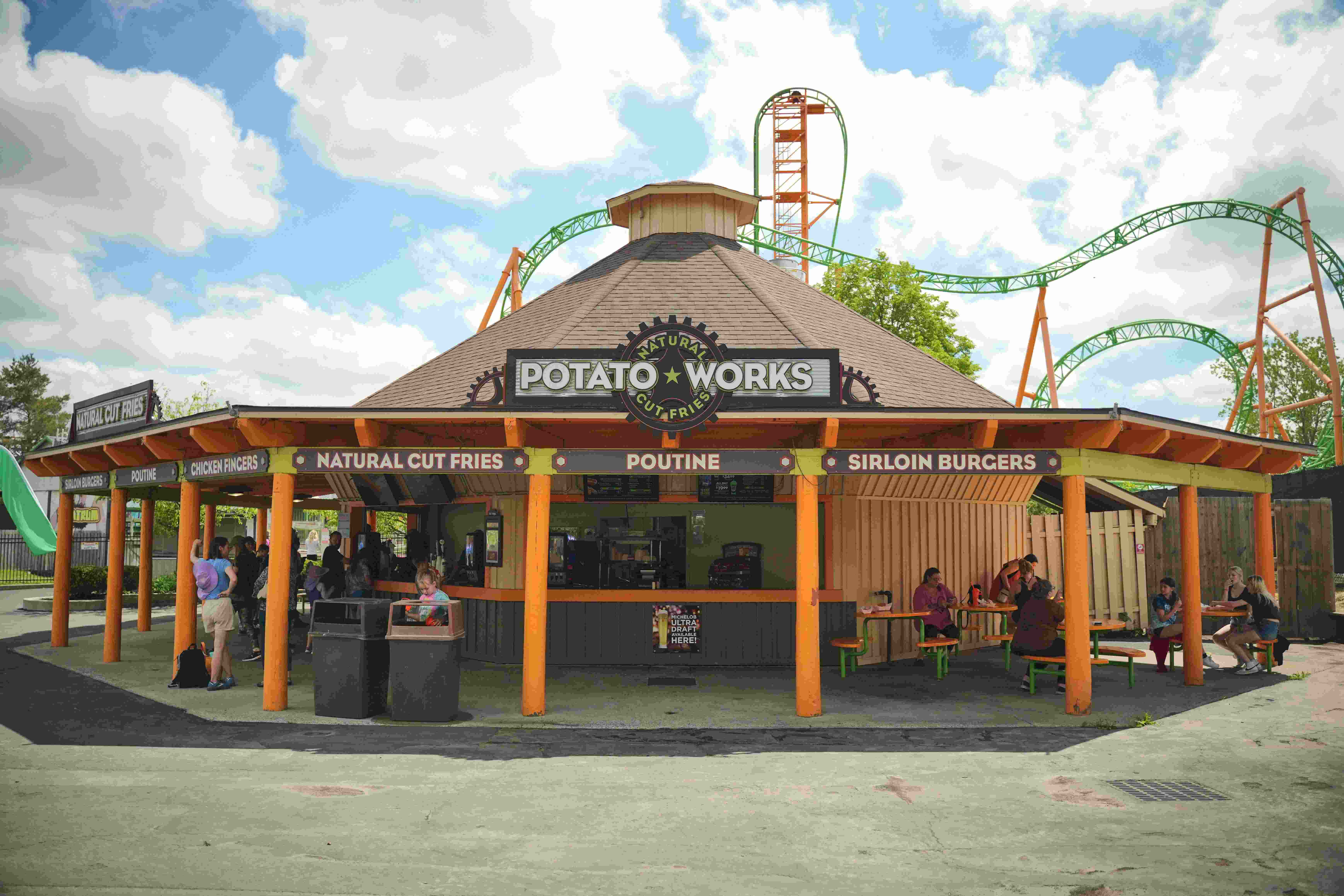Six Flags Darien Lake - Potato Works | Restaurant | Six Flags