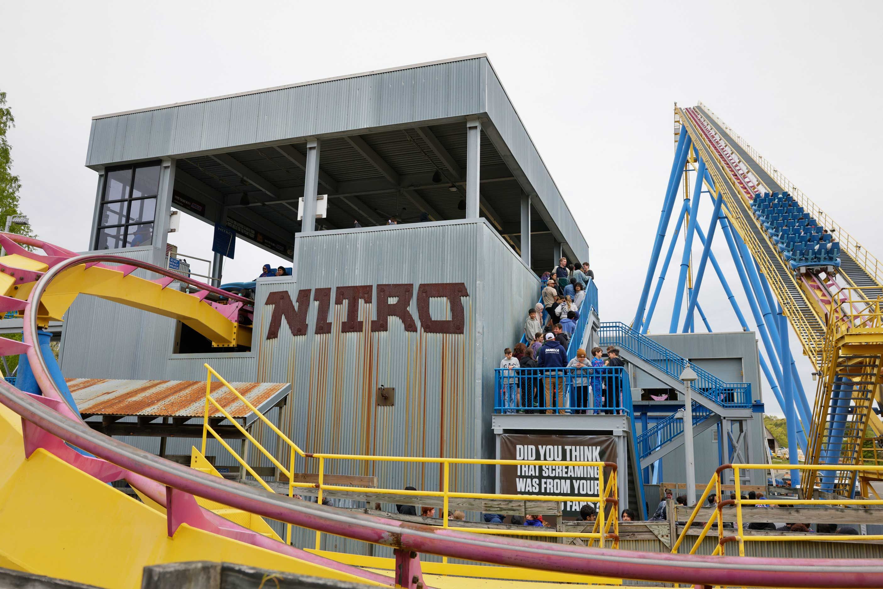 Six Flags Great Adventure - Nitro | Ride | Six Flags Great Adventure