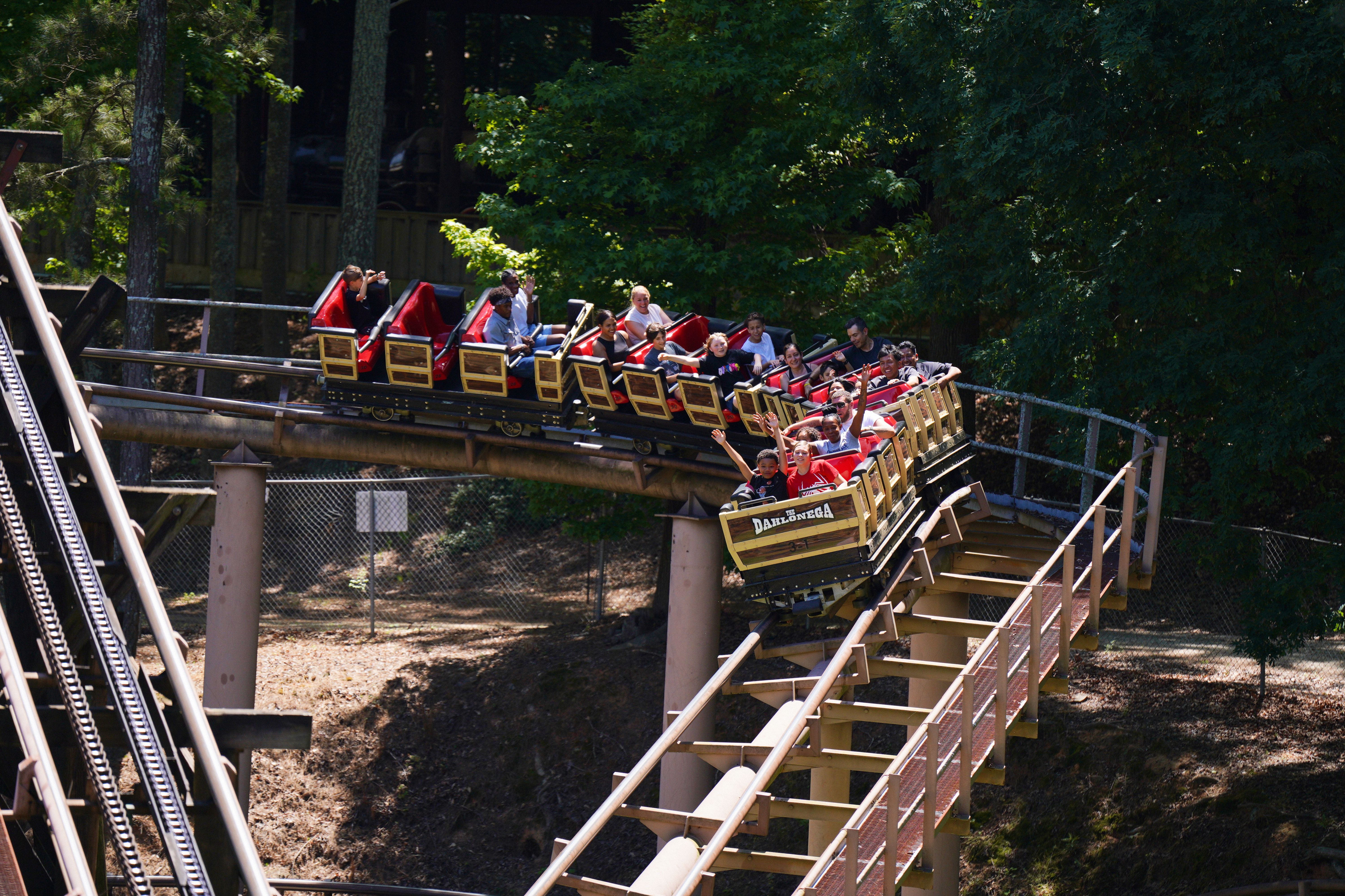 Six Flags Over Georgia - Dahlonega Mine Train