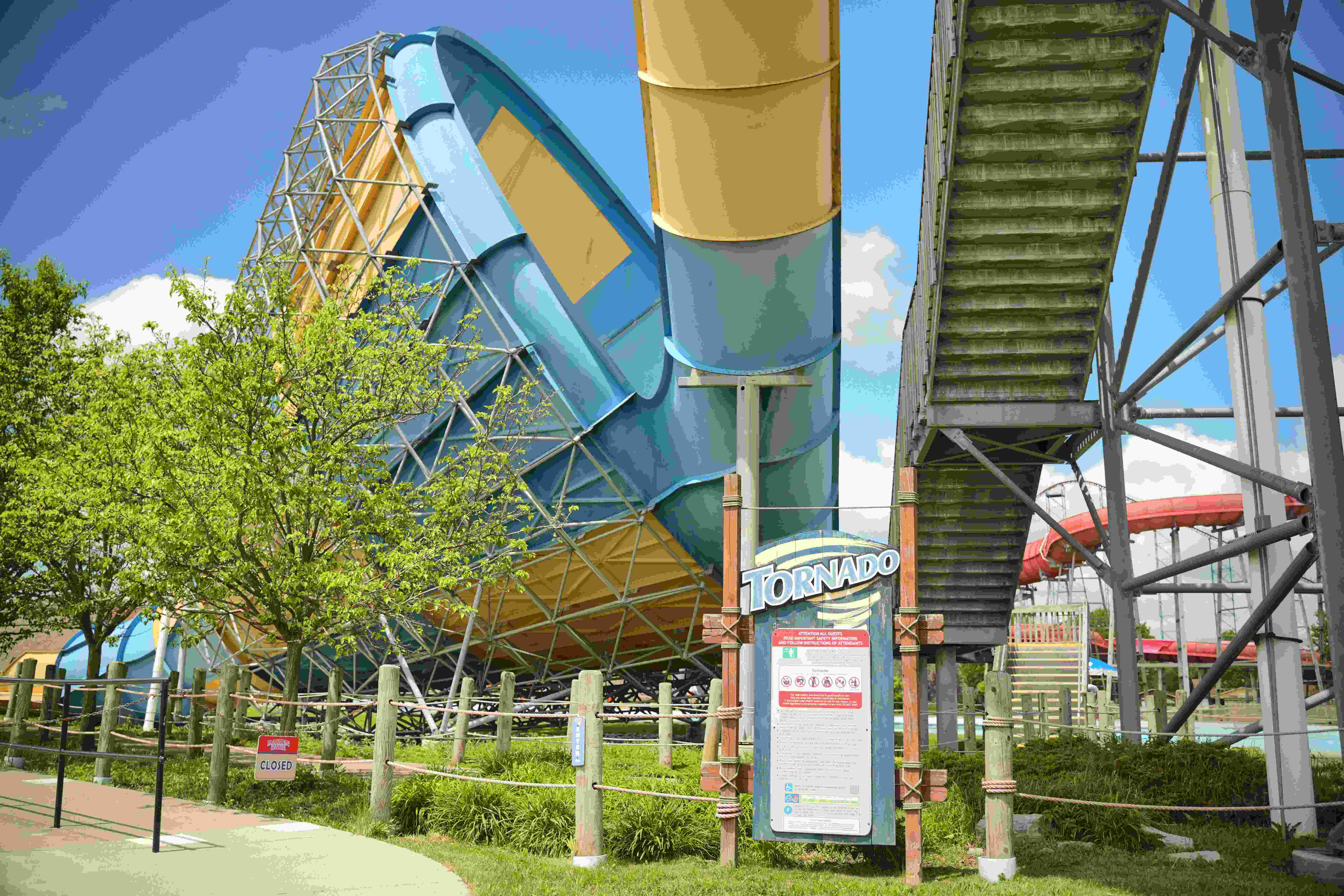 Six Flags Darien Lake - Tornado | Ride | Six Flags Darien Lake